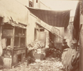 Porte d'Asnières, Cité Valmy: ragpicker