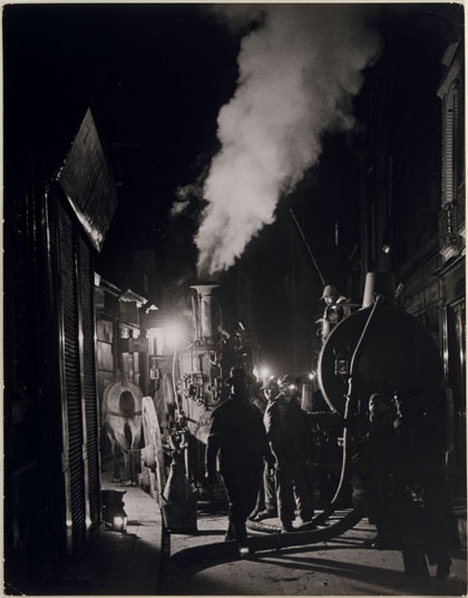 Cesspit Emptiers with their Pump, Rue Rambuteau - Halasz Gyula (aka Brassaï)