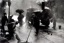 Sous le macadam, les pavés